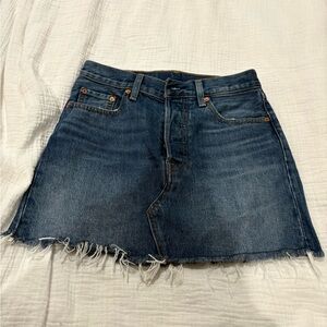 Levi denim skirt